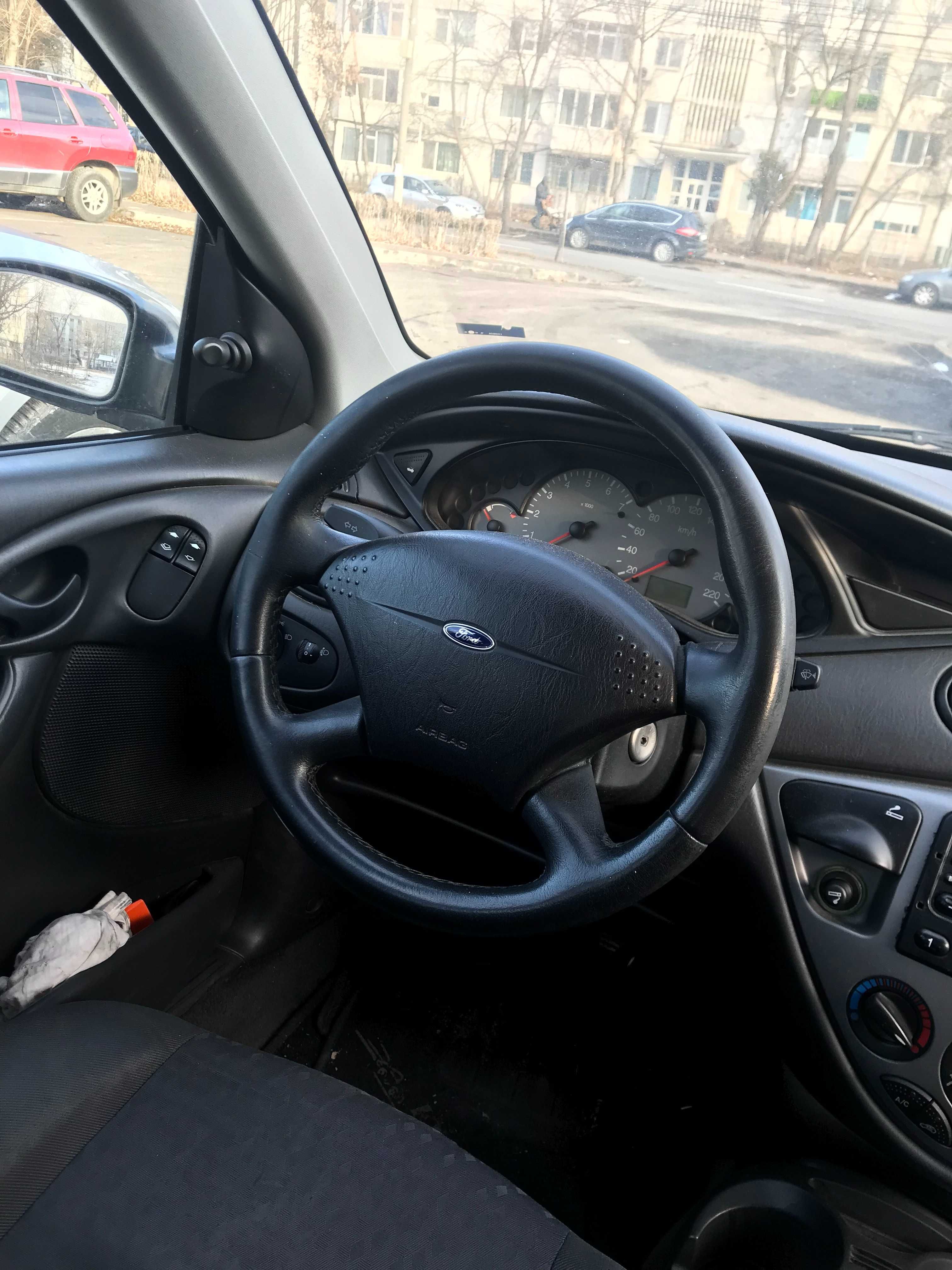 Ford Focus 1 break 1.8TDDI