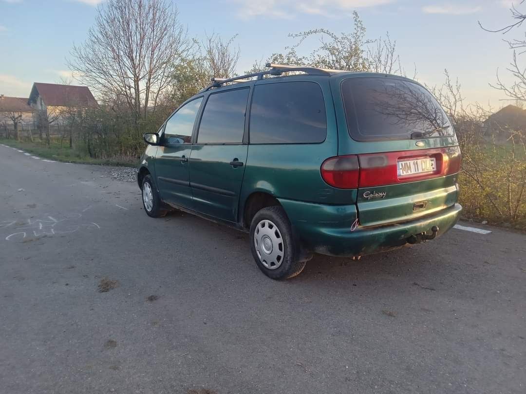 Vand ford galaxy