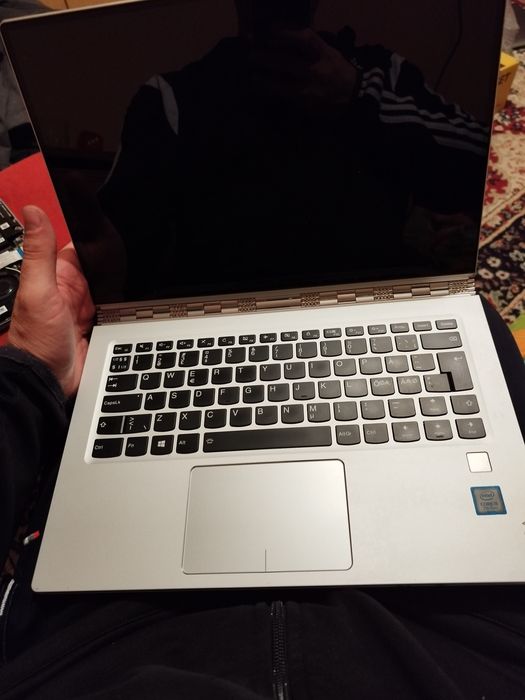 Lenovo yoga 910-13 ikb