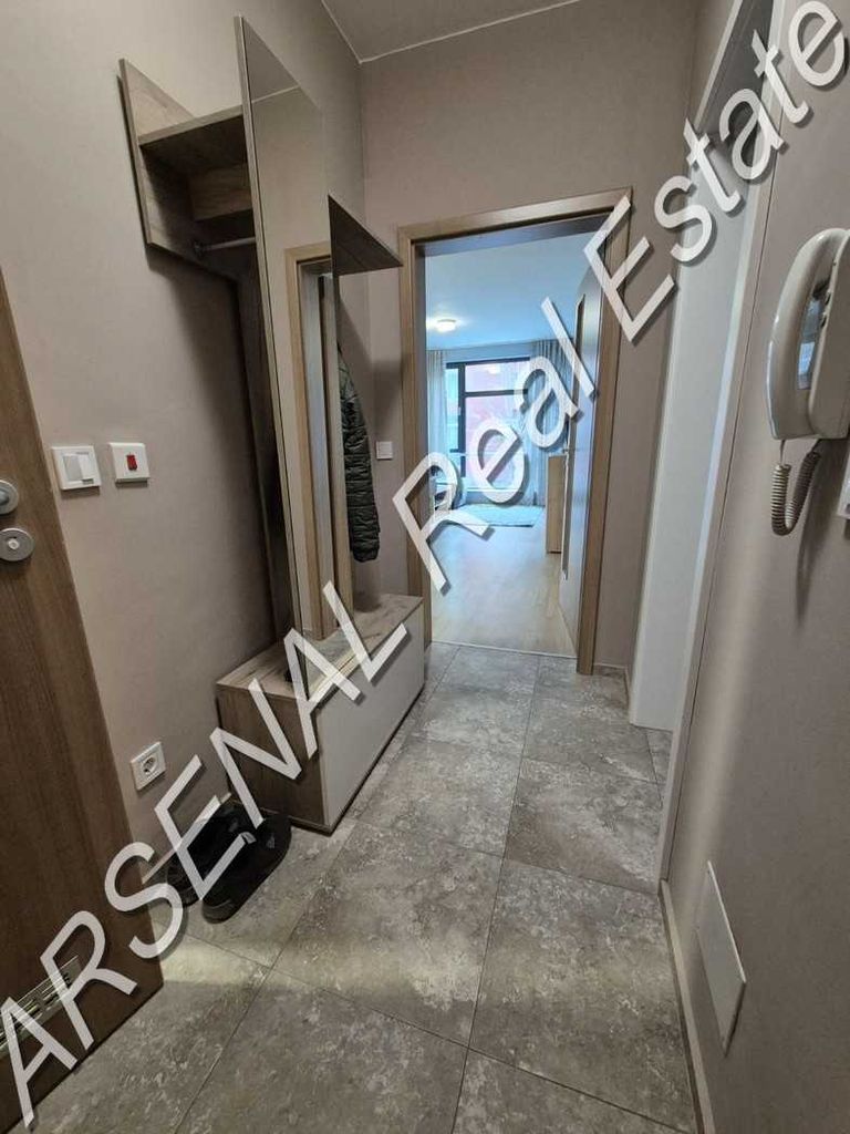 Дава се под наем Двустаен апартамент в София, Витоша - 80 кв.м за 700 € - Снимка #1