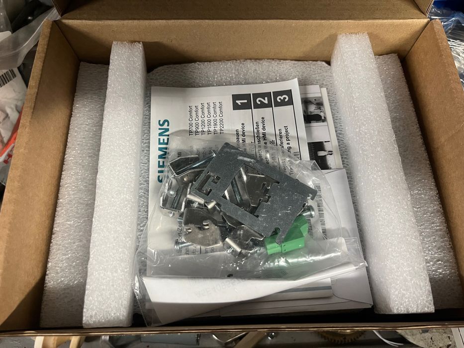 Дисплей Siemens  Simatic HMI TP700 Comfort Touch Operation 7"