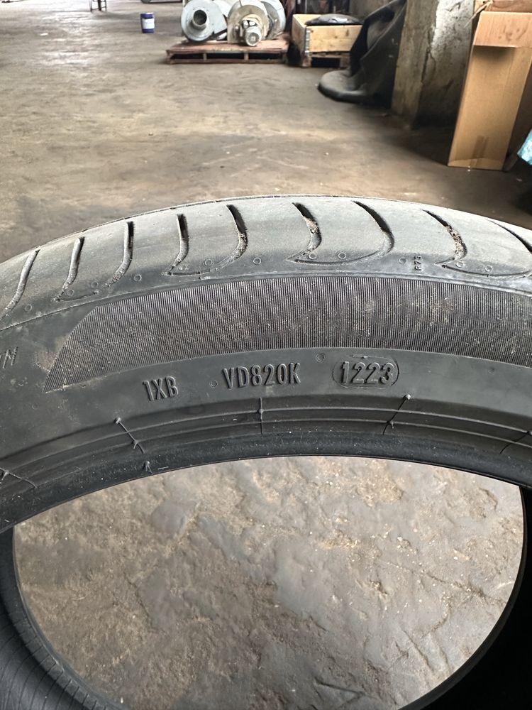 245 40 18 Pirelii powergy 2023
