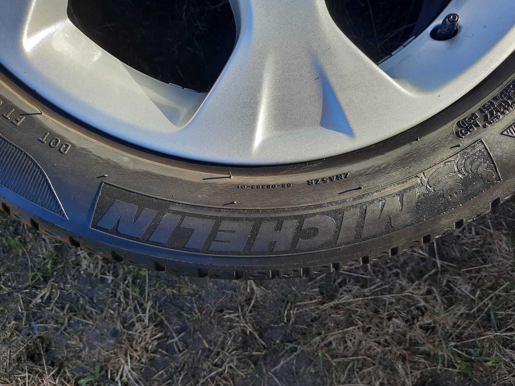Vând 4 buc. jante aliaj+ anvelope vară Pirelli-BMW X1 E84, 225/50 /17