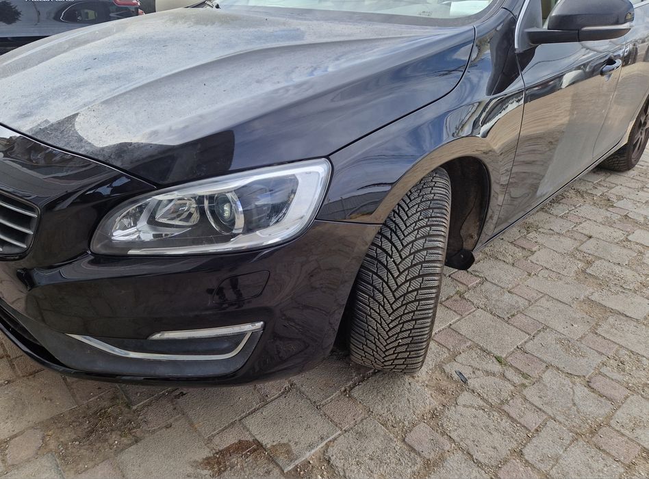 Far stanga volvo s60 v60 2014 2018