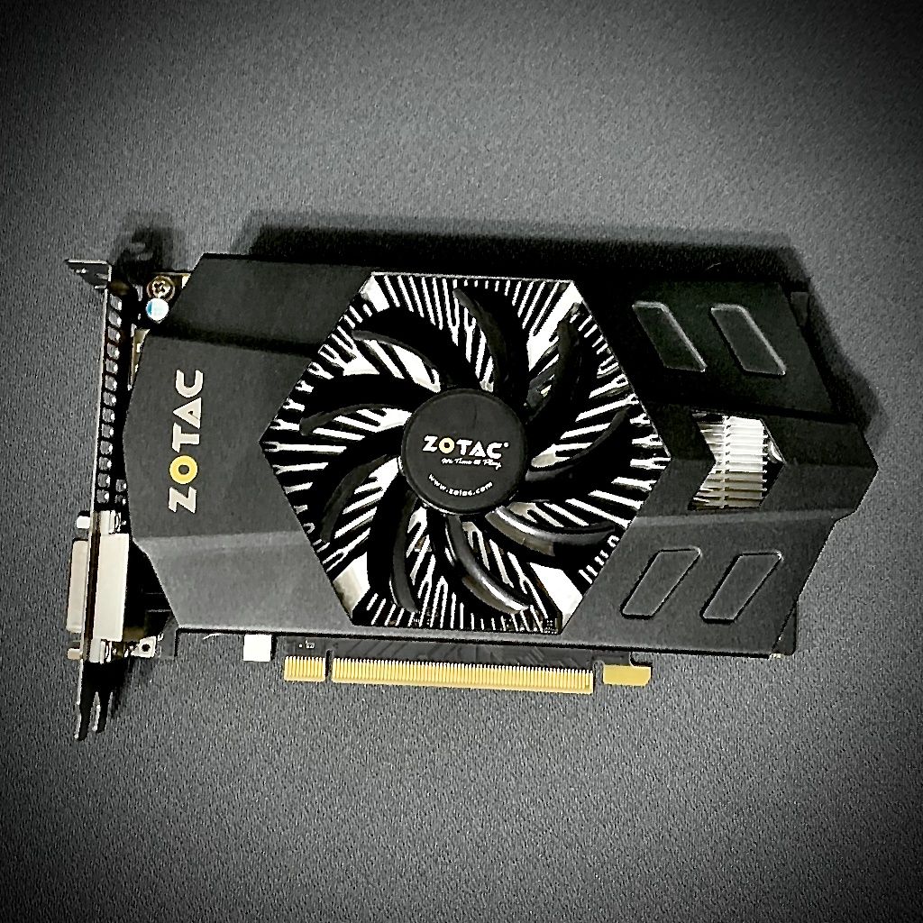 Видеокарта ZOTAC GeForce GTX 660 PCI-E 3.0 2048Mb 6008Mhz 1