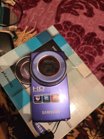 Видеокамера Samsung HMX-U20
