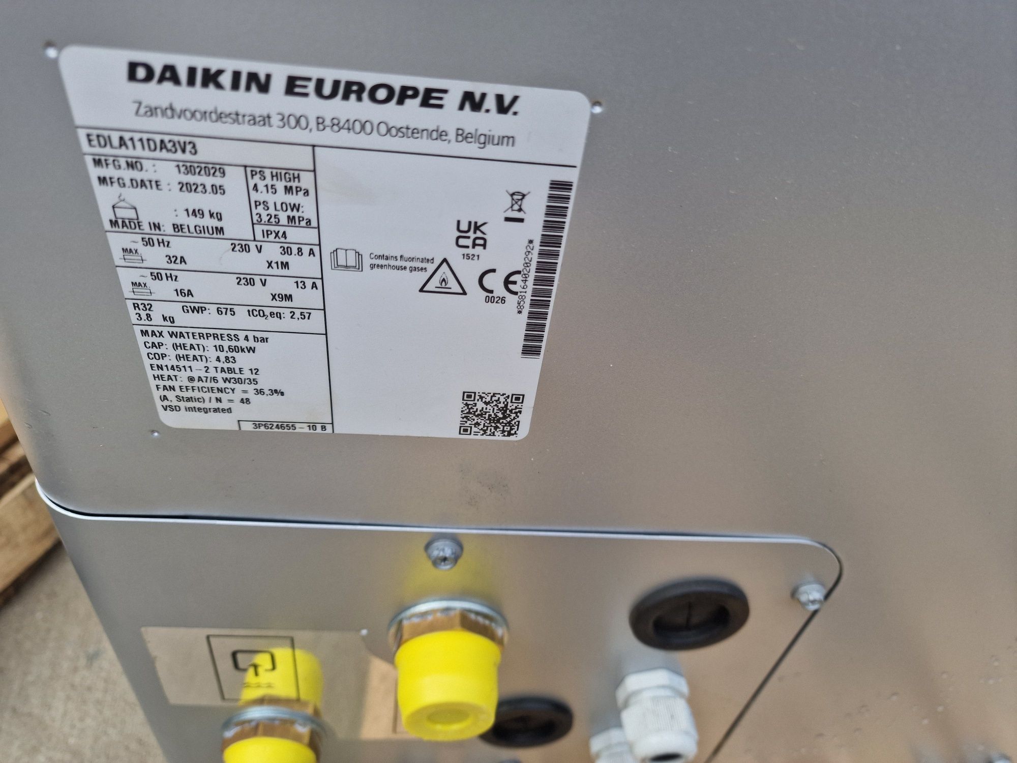 Нова Термопомпа Моноблок 11kw Daikin Altherma 3 M EDLA11