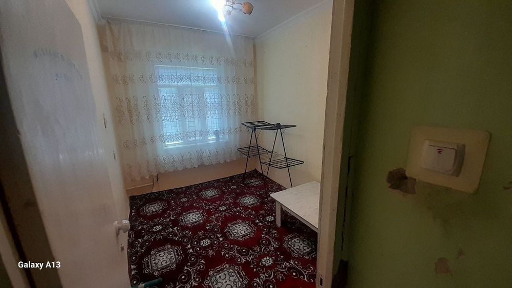 Raysentirda  5 xonali kvartira sotilodi