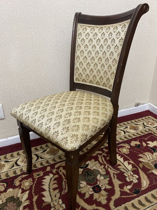 Срочно продам стулья 10штук