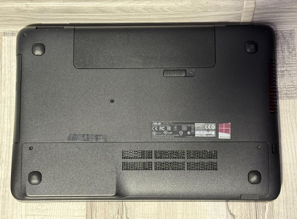Геймърски Лаптоп Asus ROG i7/Nvidia 4GB/12RAM/SSD/1TB/15.6 FULL HD.