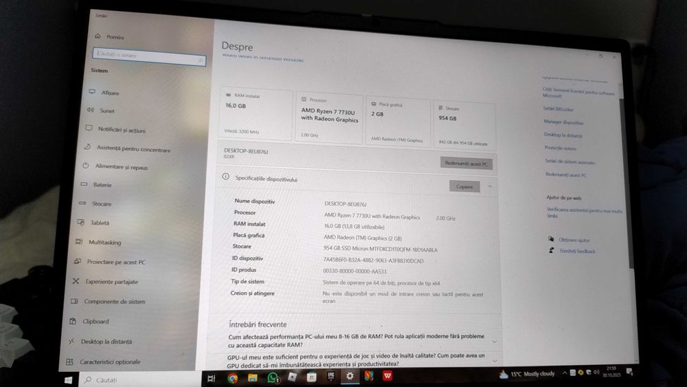 Vând laptop Lenovo în stare perfecta folosit doar o luna