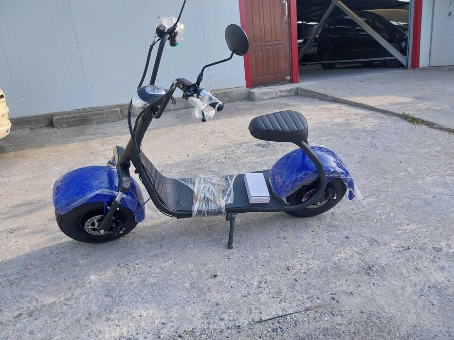 Vand motoscuter electric
