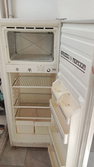 xaladelnik xolati yakshi ishlap turbdi