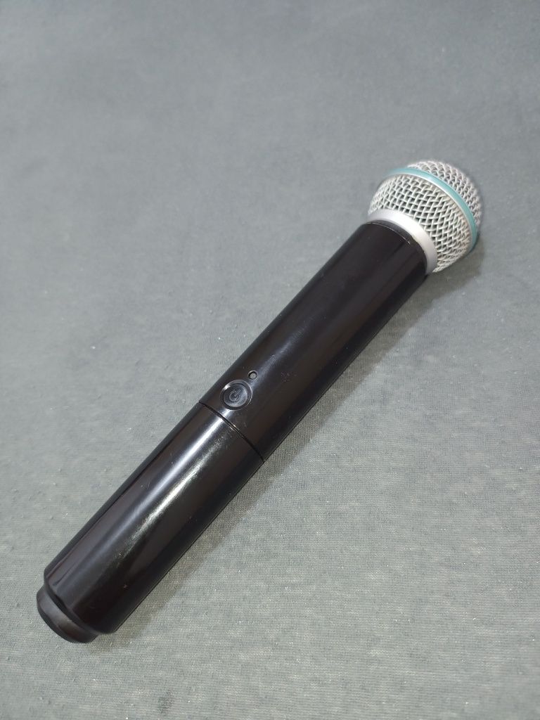 Vând microfon Shure Beta SM58