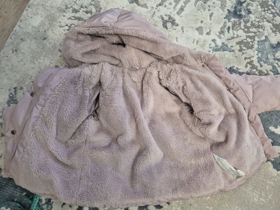 Geaca de iarna Zara, 3-4 ani, mărimea 104