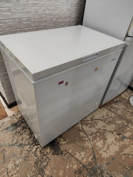 Продам морозильную камеру