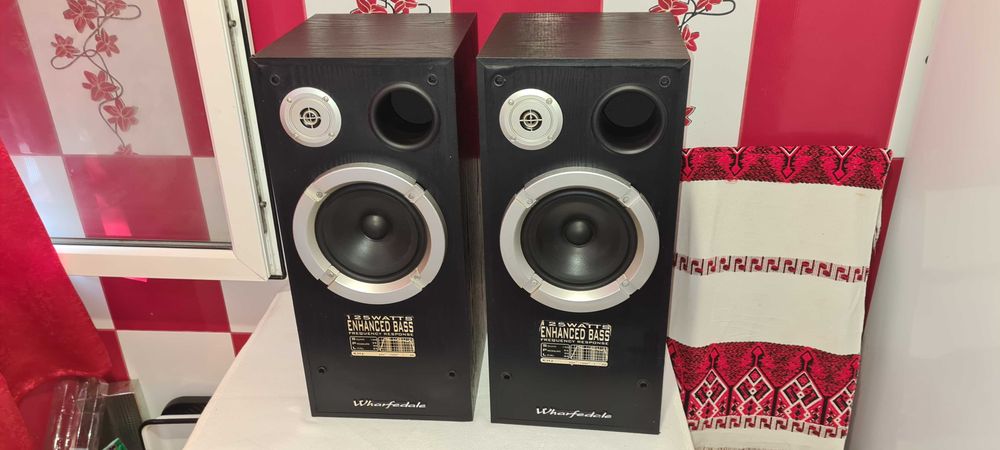 Boxe Anglia 100 W- 8 ohmi = 450 lei