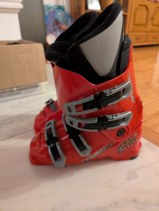 Vand clapari Atomic Race 9.28 impecabili