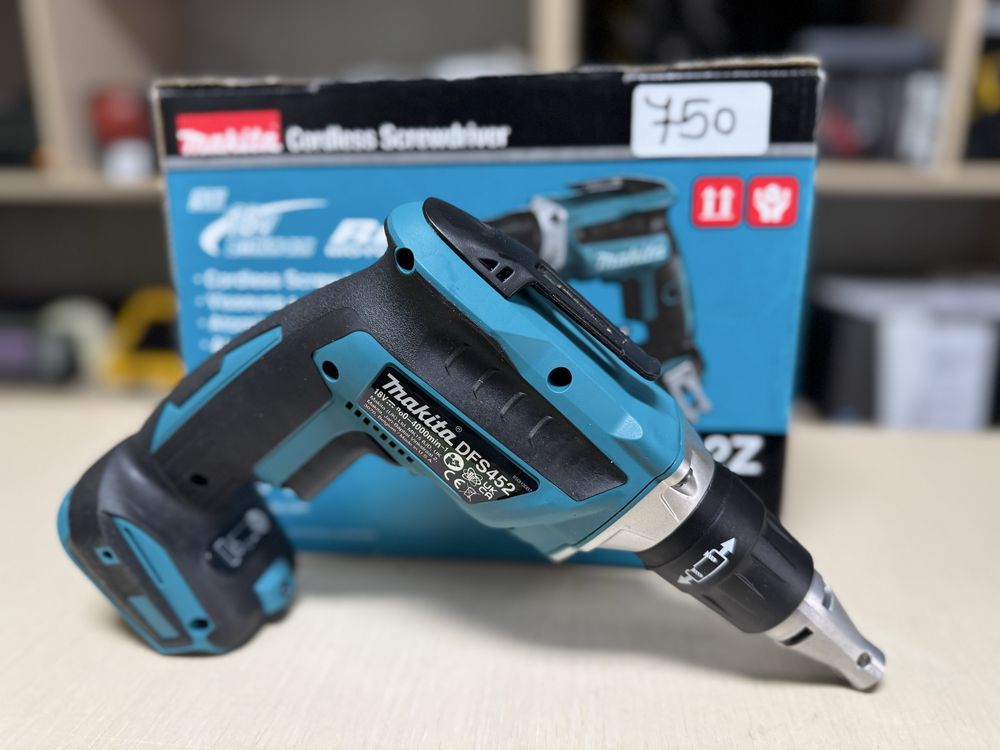 Masina de insurubat Makita DFS452Z Amanet auto& electronice Onesti