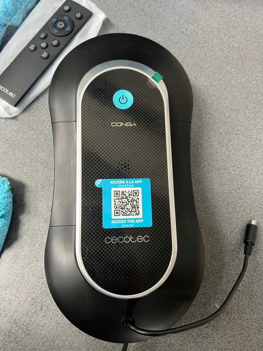 Робот за почистване на прозорци Cecotec Conga Windroid 1090