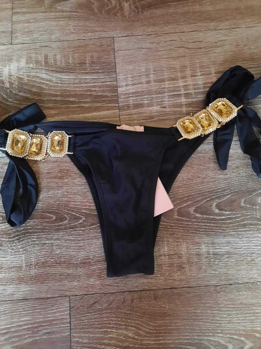 Нови бански, различни видове и размери