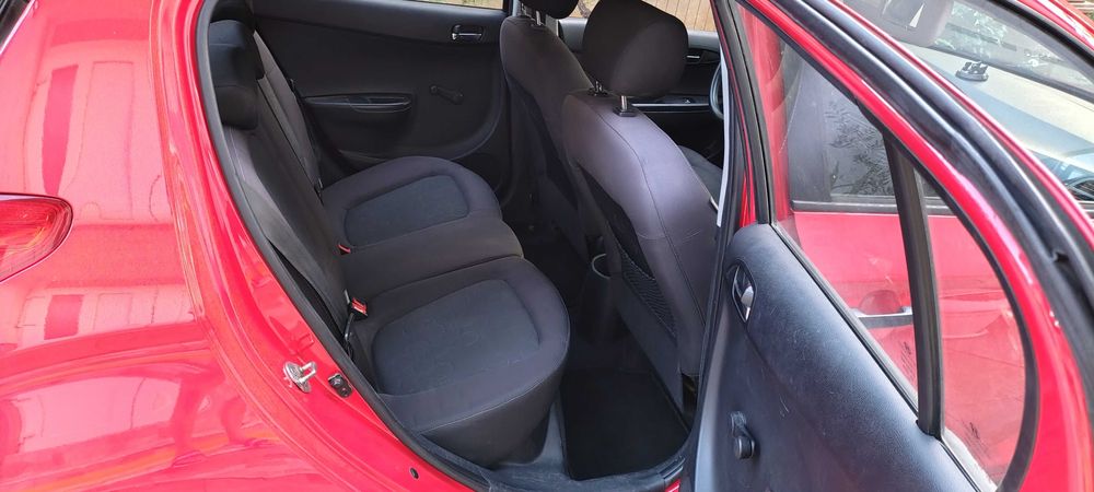Hyundai i20 1,2 benzină, an 2009