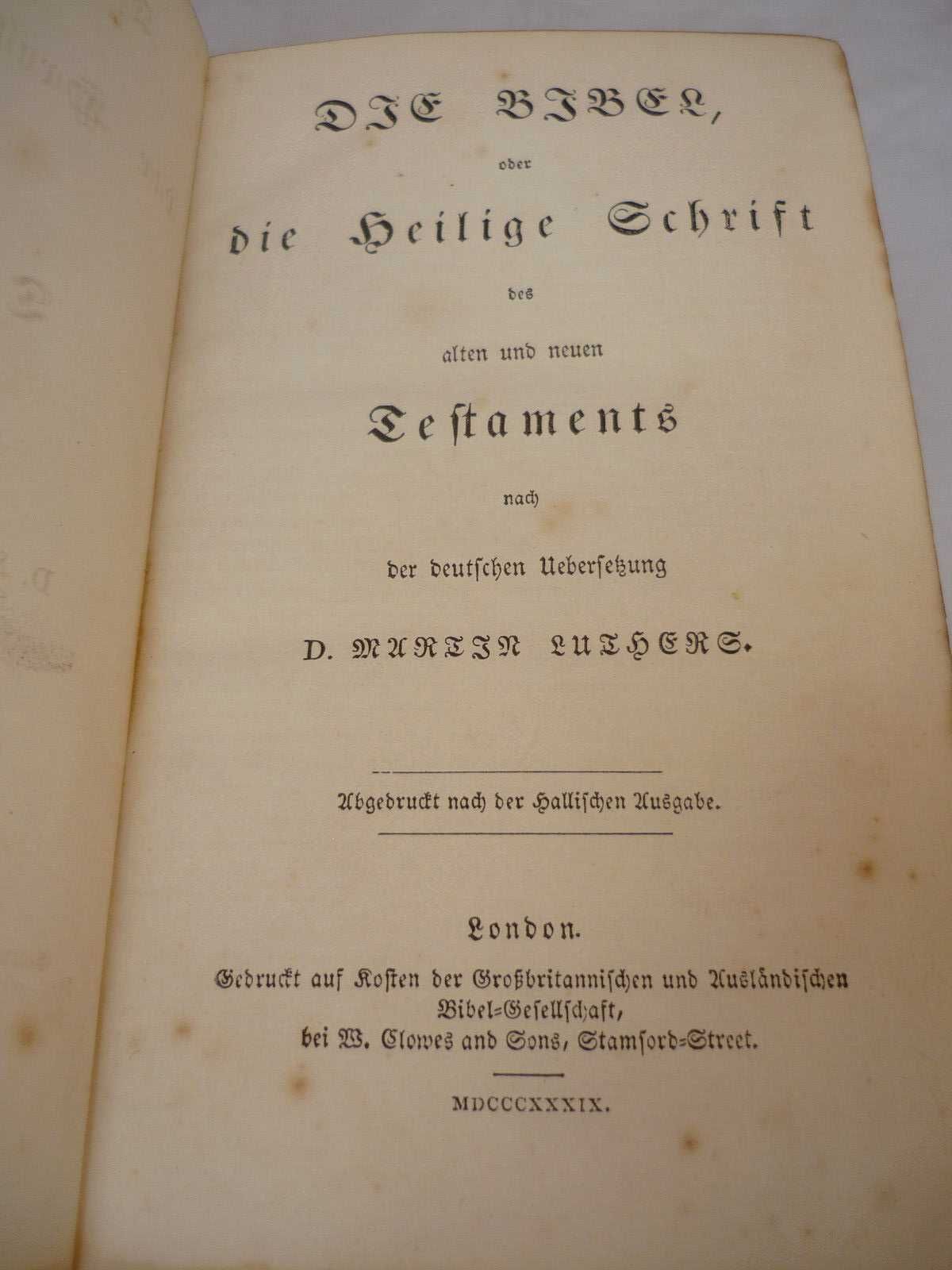 Biblia / biblie veche , 1839 ,  germana , 1200 pagini , coperta piele