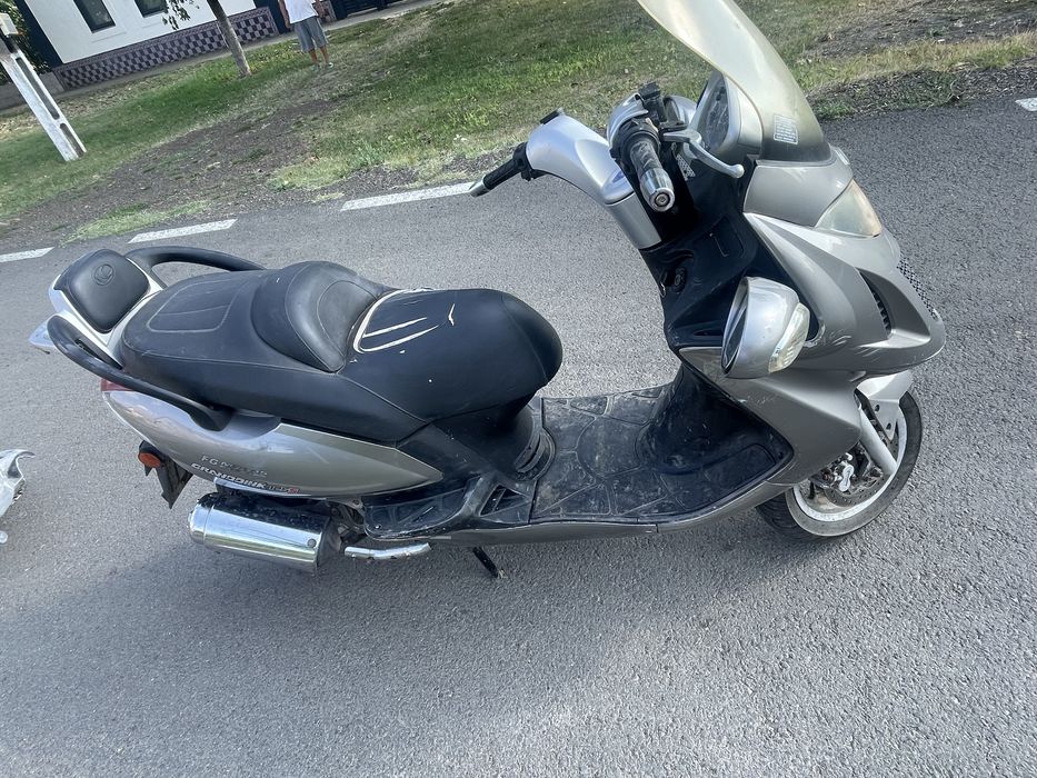 Scuter 125cc 900€ negociabil