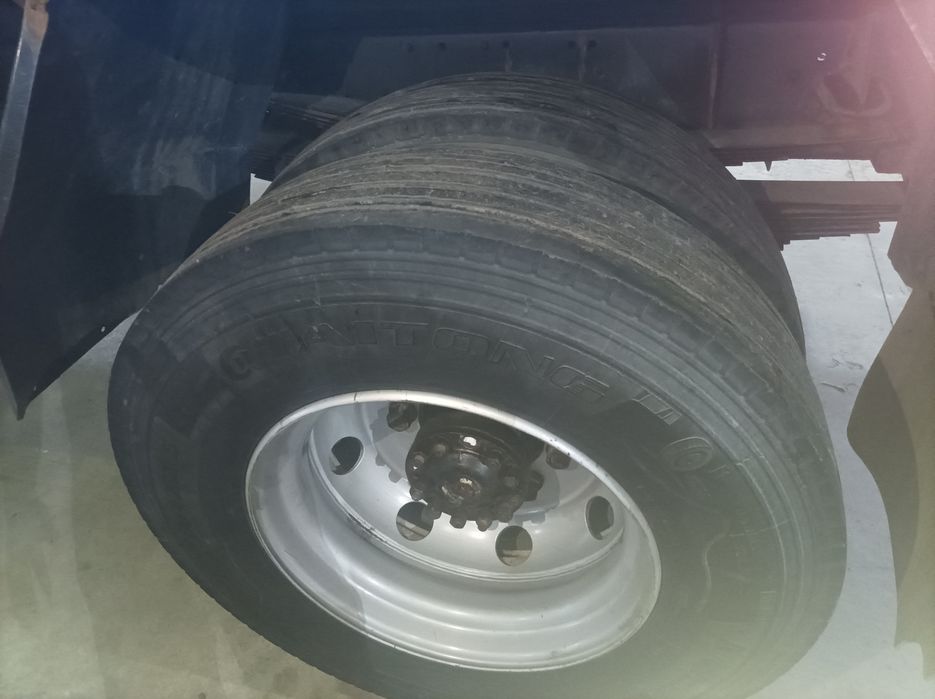 Zil dlinamer 130 г sotiladi holati zor yurib turgan texnika