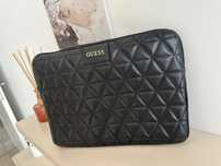 Кожен калъф за лаптоп Guess