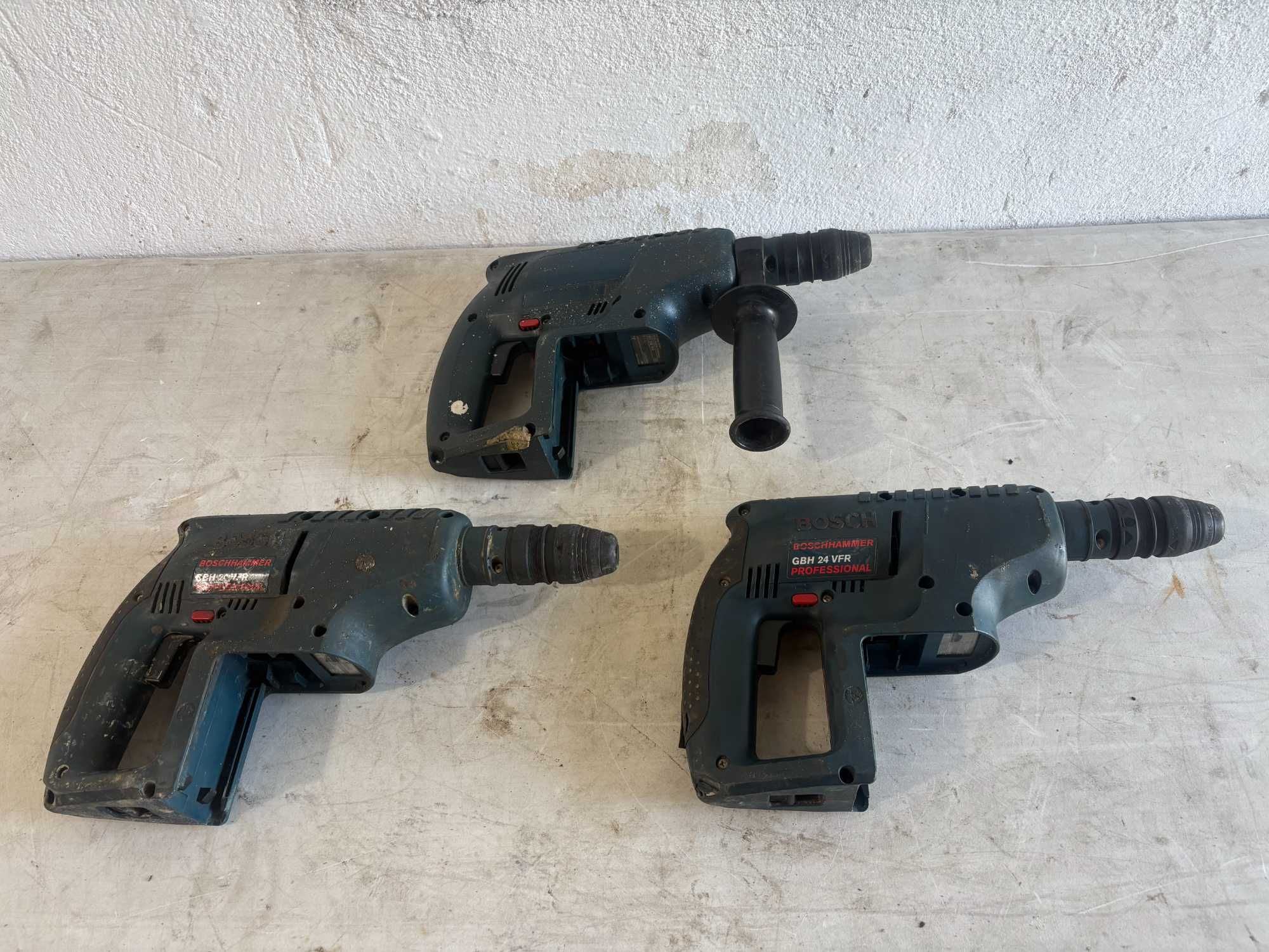 Перфоратор - Bosch 24 V (solo)