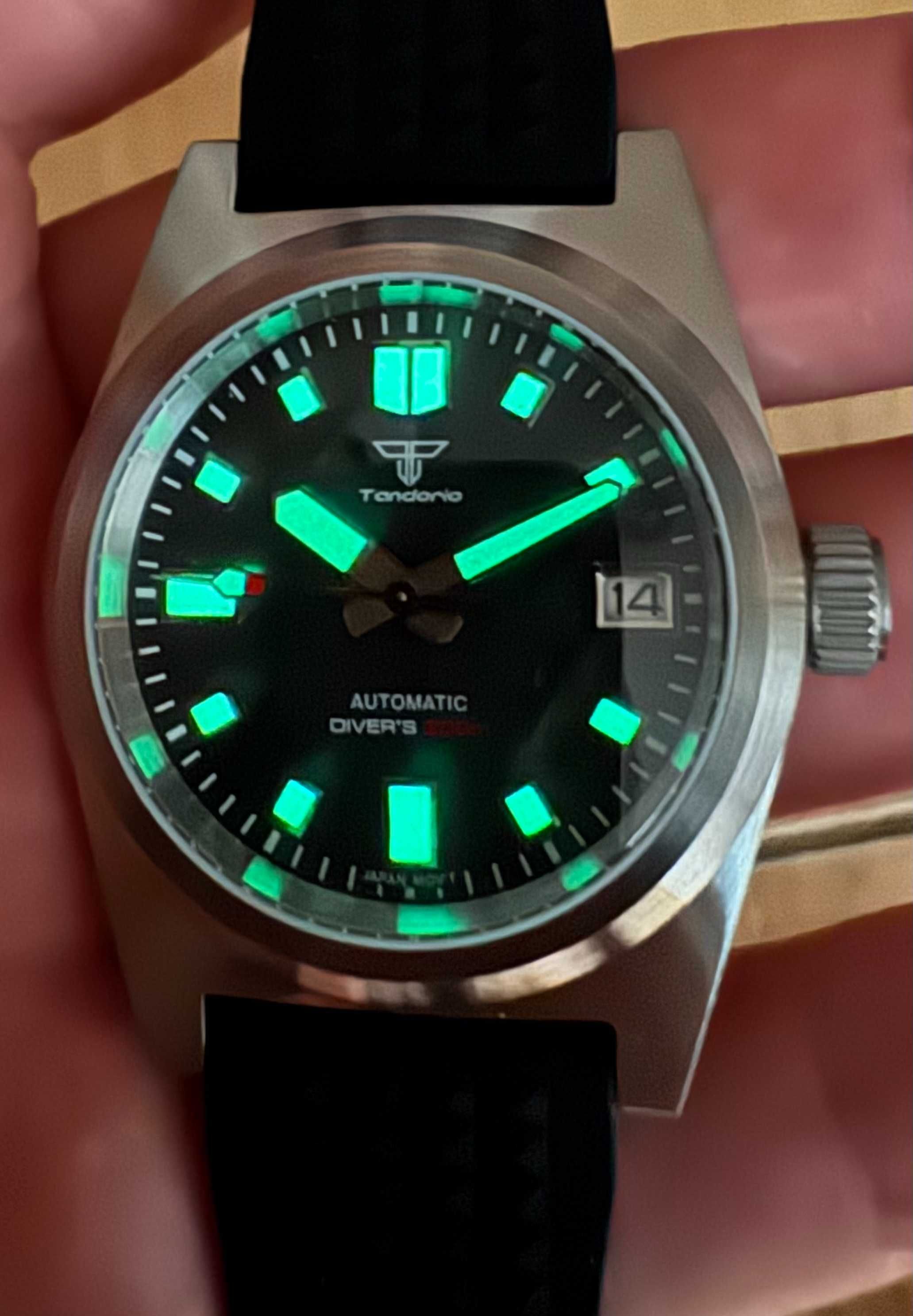 Ceas automat 38 mm mecanism seiko NH35 safir luminos diver 200m periat