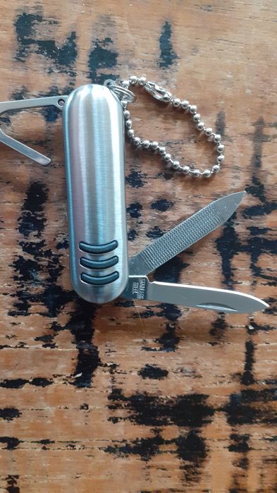 ножче ключодържател метално с 3 остриета антикварно супер