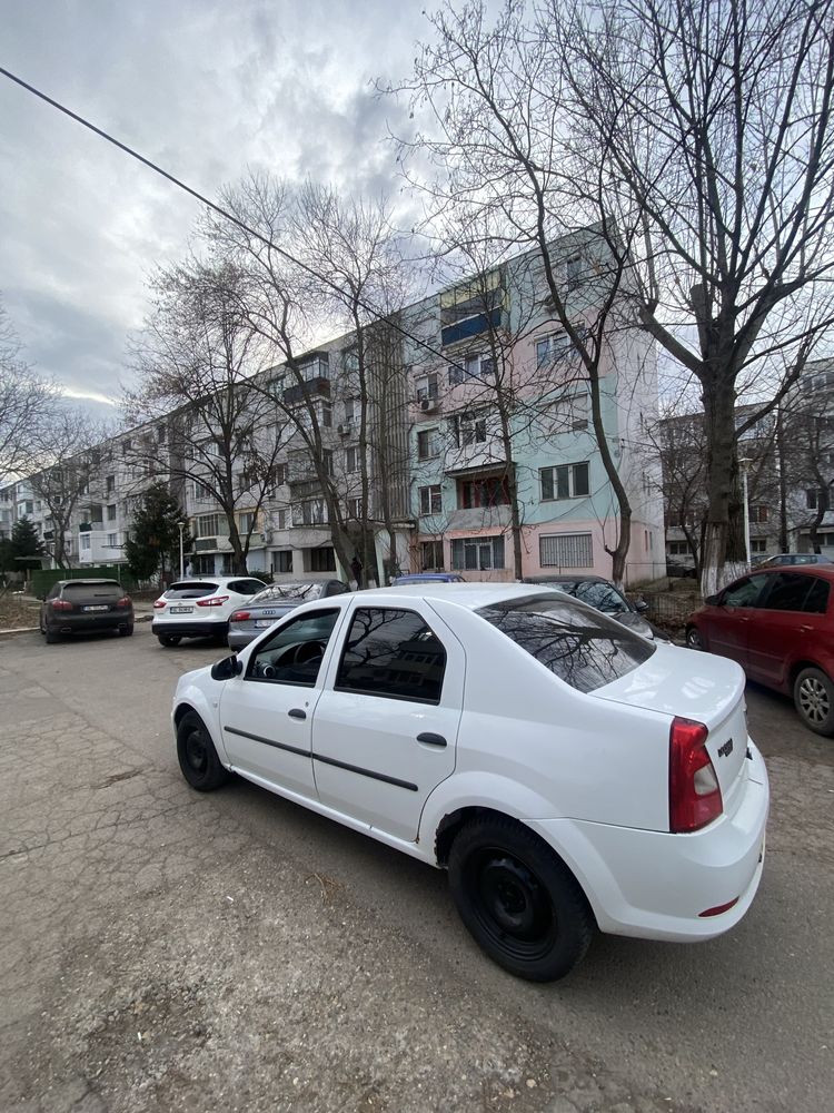 Dacia Logan Story. 1.5 DCI