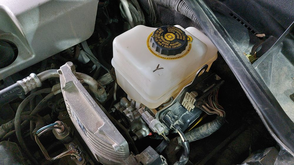 Блок ABS Главный тормозной, моторчик land cruiser 100,200, prado 120,1