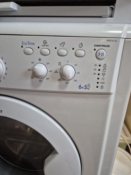Masina de spalat Indesit cu uscator