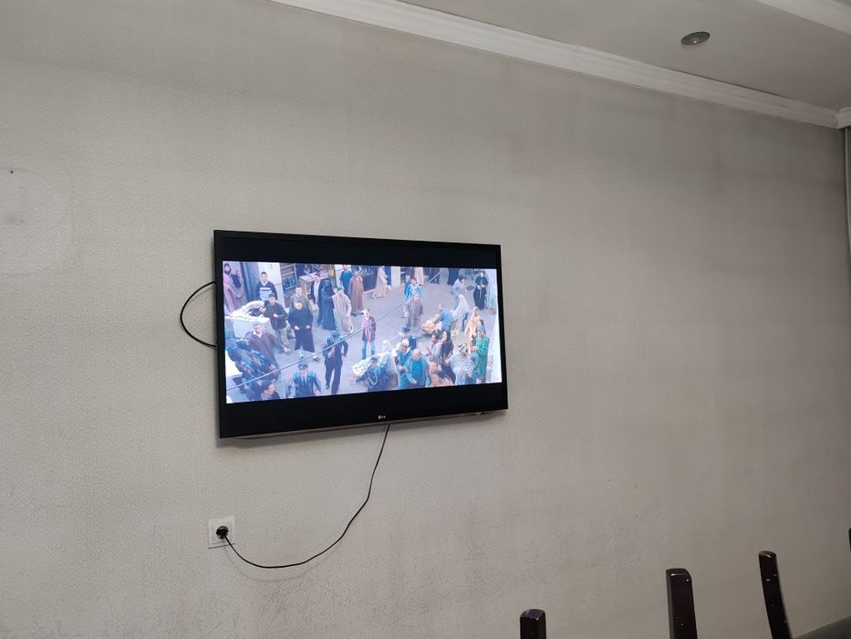 Продам телевизор