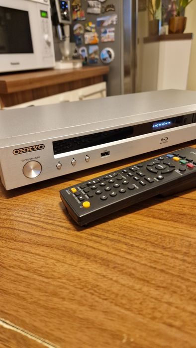 Onkyo SP 309,bluray,cd,network player,ocazie