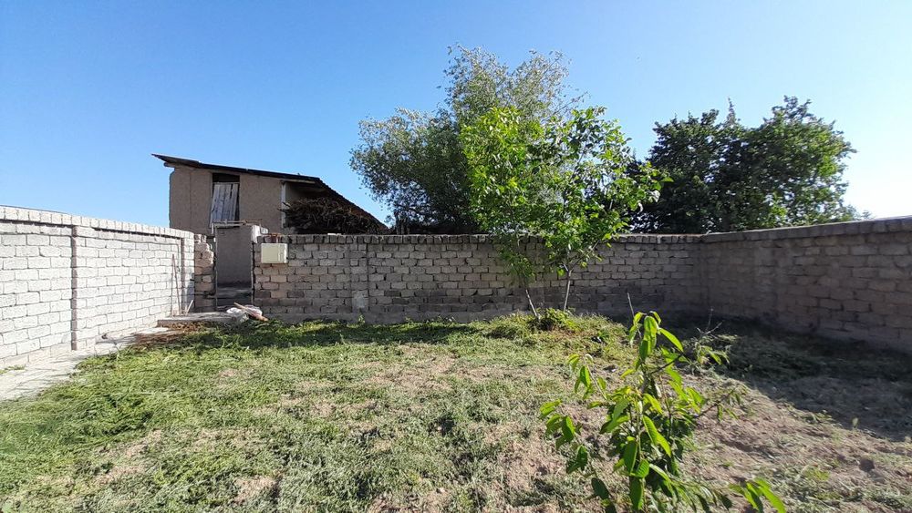 Uch qahramondan 7 km kirganda shodlik toyxonasi