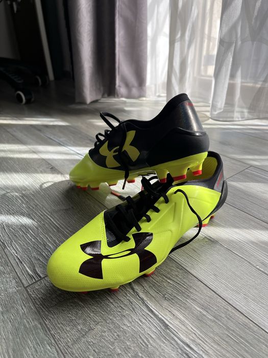 Ghete de fotbal Adidas, Nike, Under Armour