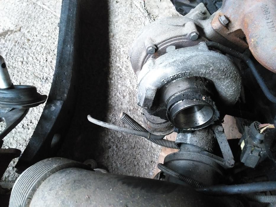 Turbina Mercedes c-E class 2.2 cdi