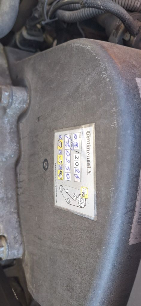 Vw bora 1.6 16v 105cp VOLAN DREAPTA