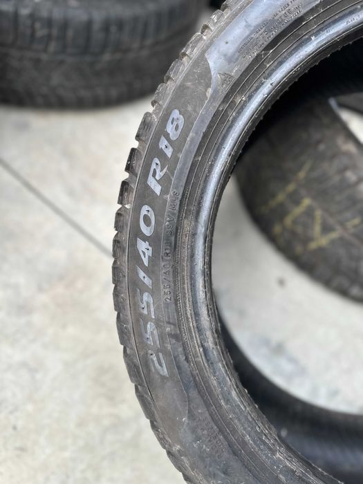 Pirelli 255/40R18 - Stare foarte buna, Garantie, Livrare Rapida!