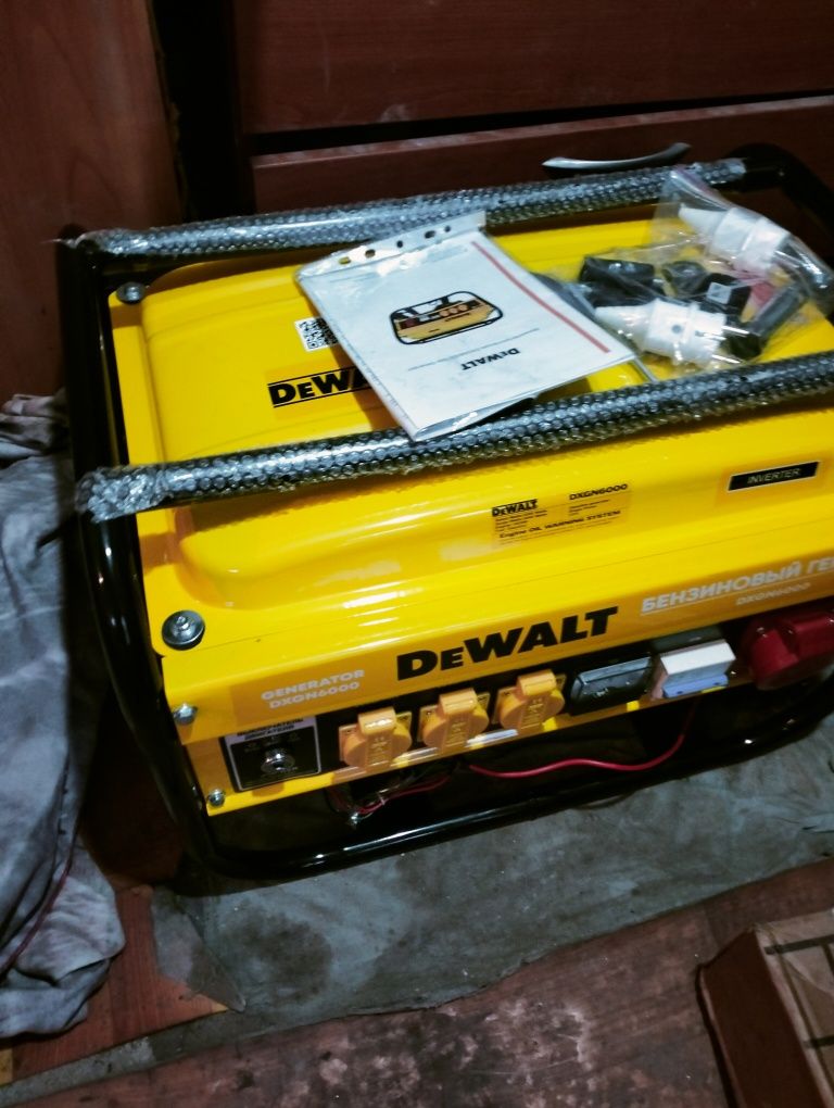 Продам Генератор DeWalt