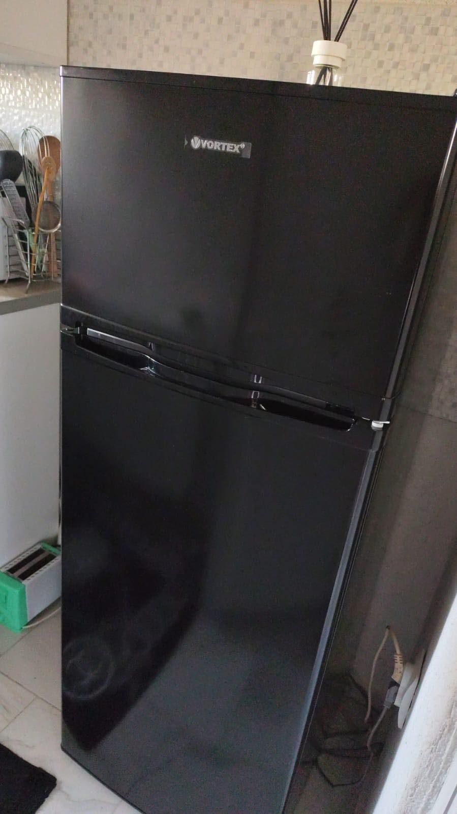 Închiriez Apartament 9 mai bloc nou