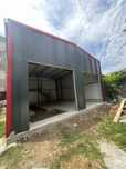 Se oferă spre vânzare o structura metalica de 9 m latime 9 m lungime 4