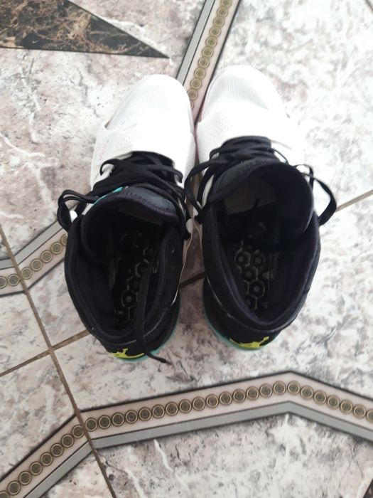 Adidași Jordan Zion 2 originali, mărimea 42.5 – merg și 43