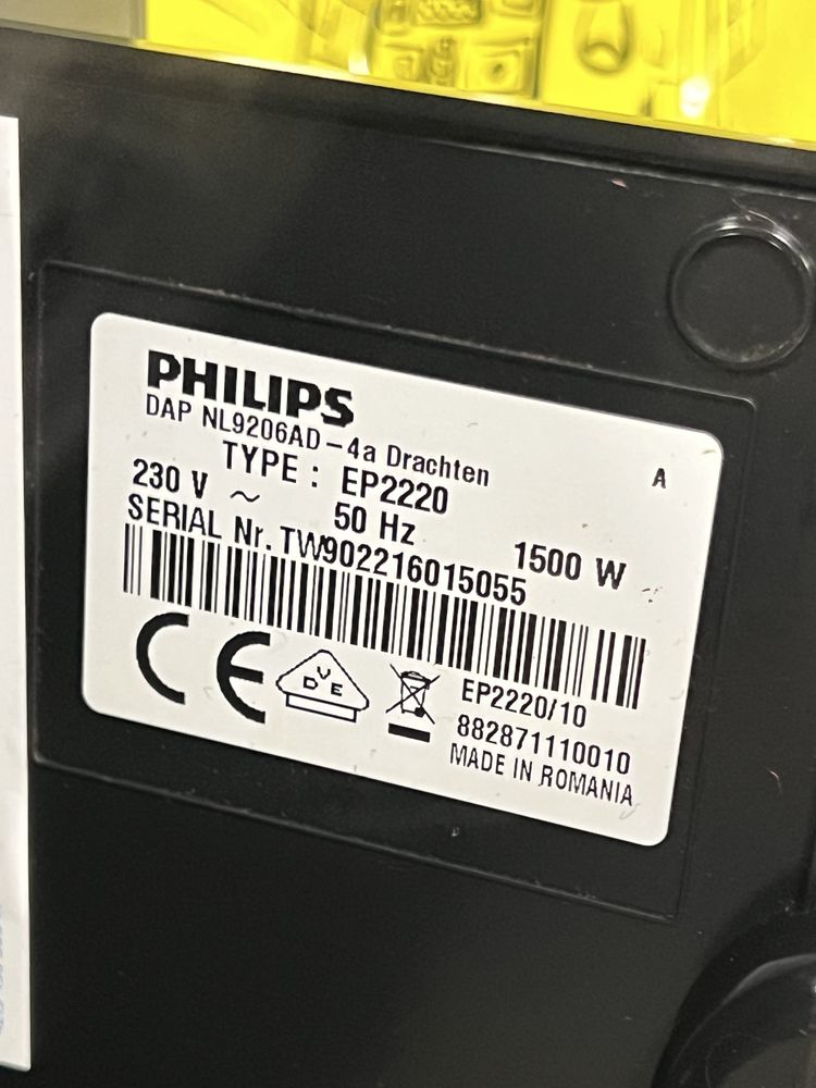 Кафемашина кафе автомат Philips EP2220 с гаранция