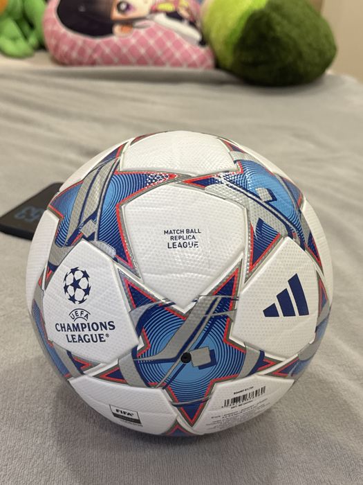 Мяч Лиги Чемпионов 23/24 сезона