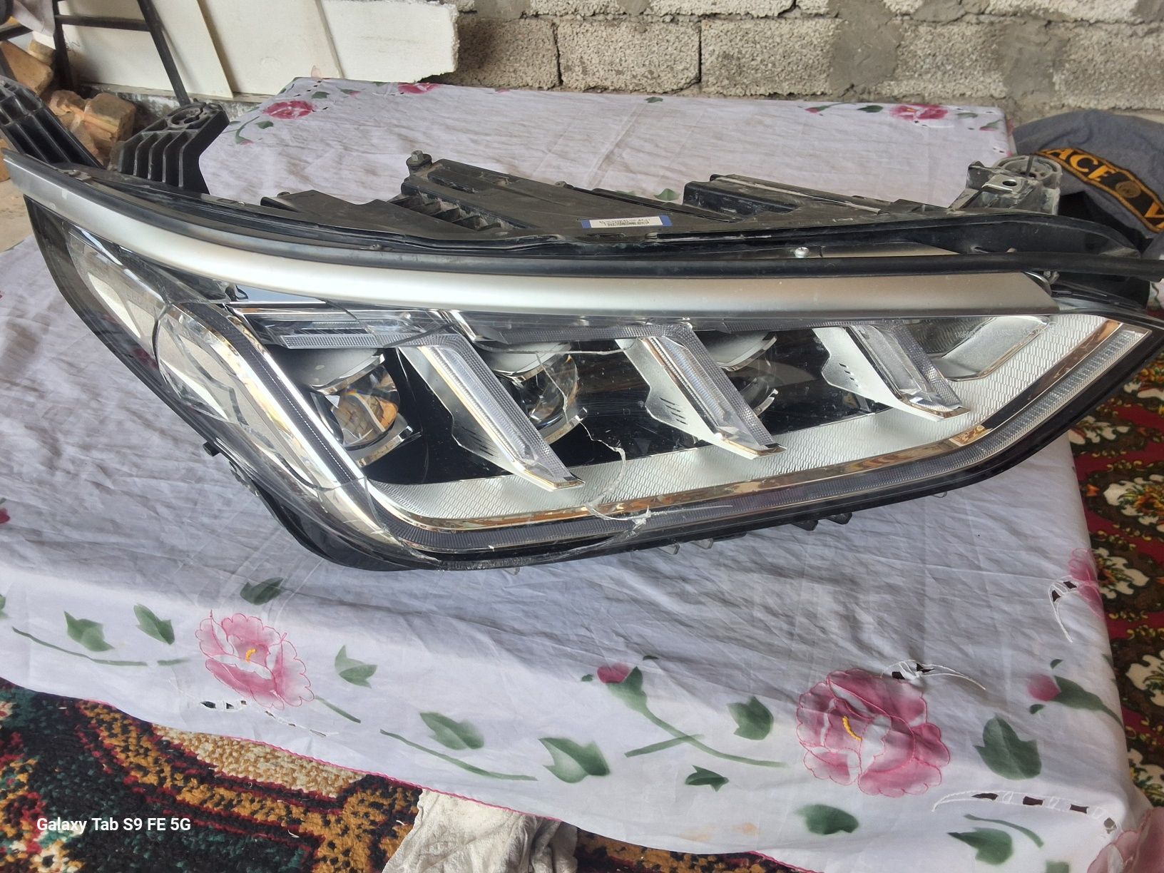 Byd song plus fara oldi oʻng taraf